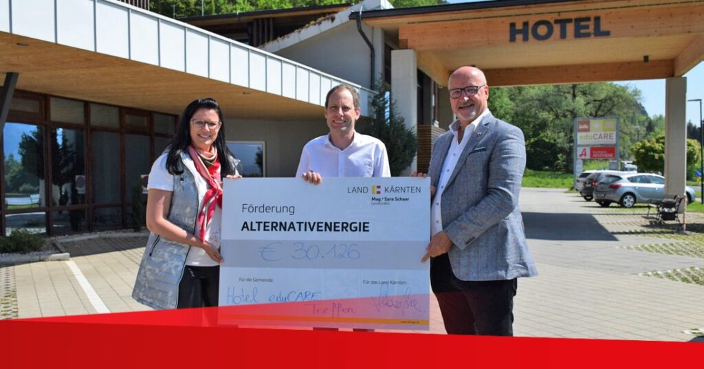Photovoltaik-Anlage auf Hotel eduCARE in Treffen gef&ouml;rdert