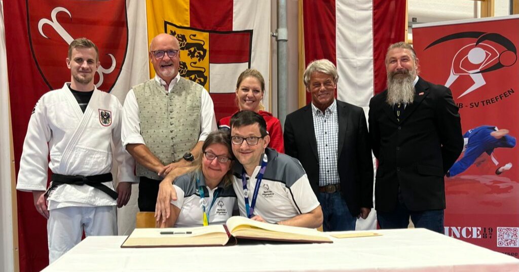 Feierliche Ehrung der Judosportler Dijana Kontic und Markus Tarman